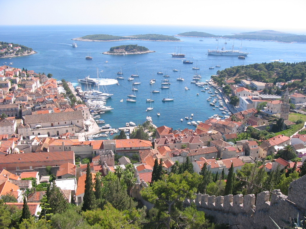 Paklené ostrovy Hvar